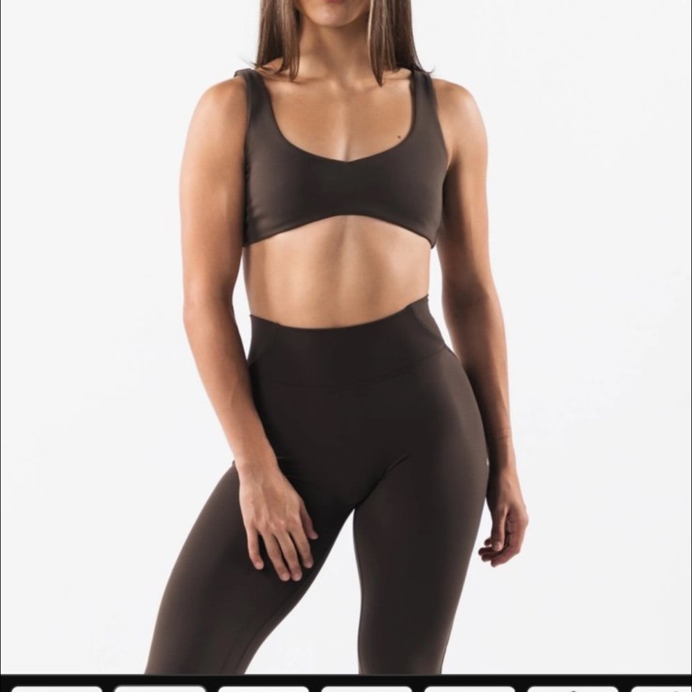 Cashmere Aura Sculpt Bra Alphalete
